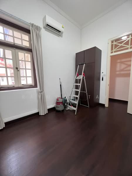 Unit near Boon Keng MRT, , 3 Bedrooms, 2,424 sqft, Terraced House For Rent, by Raymond Tay, 500199753 - Interior - PropertyGuru.com.sg