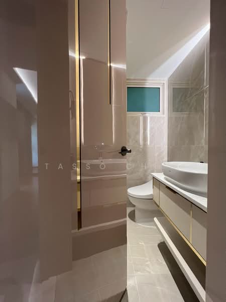 The Gardens at Bishan, 9 Sin Min Walk, 3 Bedrooms, 1,206 sqft, Condominium For Sale, by Tasso Chan, 500199762 - Bathroom - PropertyGuru.com.sg
