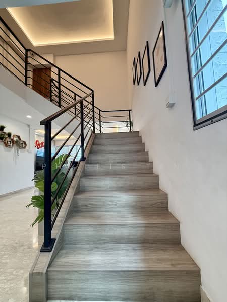 712 Hougang Avenue 2, 712 Hougang Avenue 2, 4 Bedrooms, 1,678 sqft, HDB Flat For Sale, by Phyllis Tan, 500199766 - Interior - PropertyGuru.com.sg