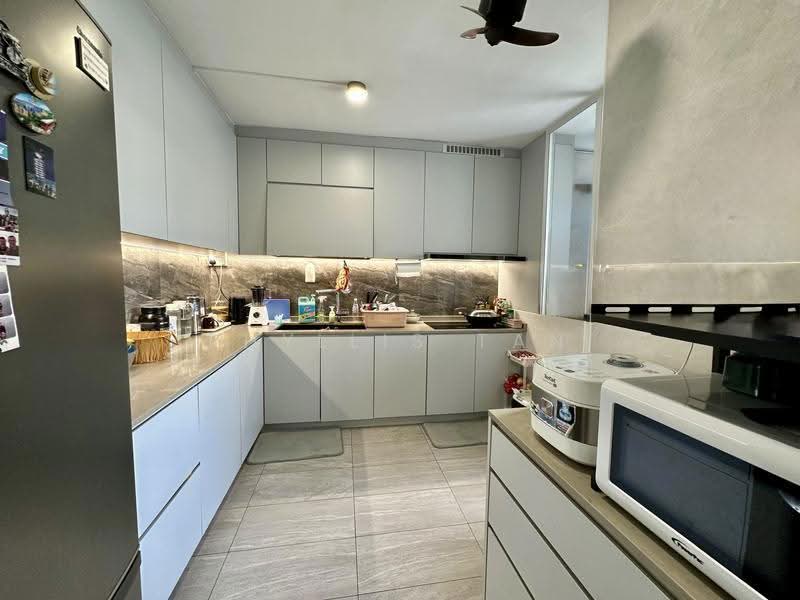 712 Hougang Avenue 2, 712 Hougang Avenue 2, Hougang / Punggol / Sengkang, 4 Bedrooms, 1,678 sqft, HDB Flat For Sale, by Phyllis Tan, 500199766 - Kitchen - PropertyGuru.com.sg