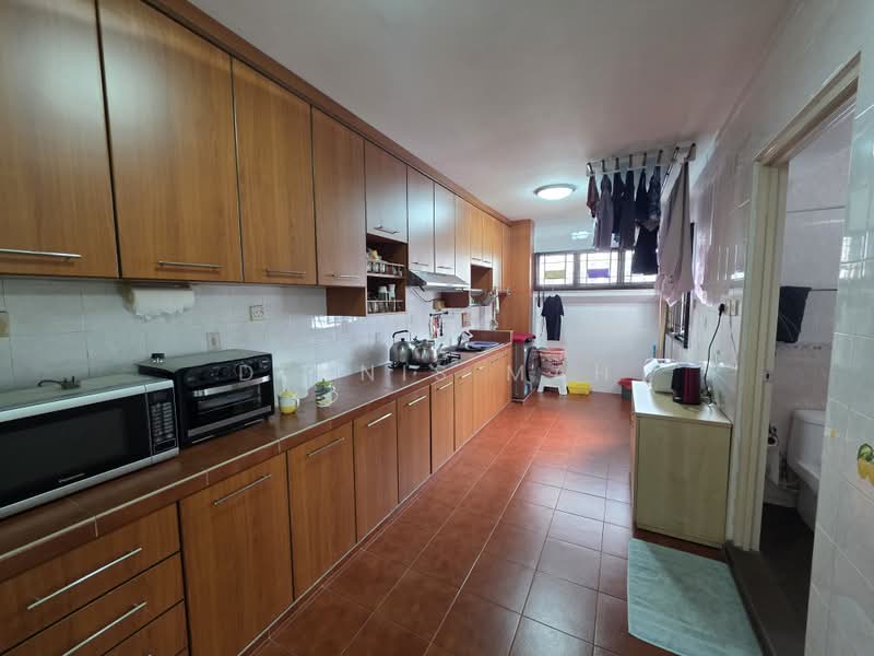 295A Compassvale Crescent, 295A Compassvale Crescent, 3 Bedrooms, 1,184 sqft, HDB Flat For Sale, by Dennis Mah, 500199773 - Kitchen - PropertyGuru.com.sg
