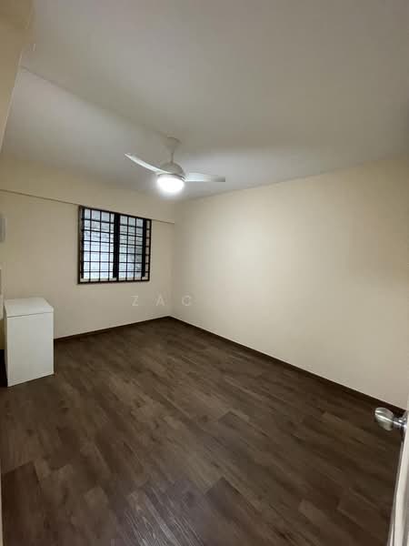 221 Serangoon Avenue 4, 221 Serangoon Avenue 4, 2 Bedrooms, 721 sqft, HDB Flat For Sale, by ZAC NG, 500199774 - Interior - PropertyGuru.com.sg