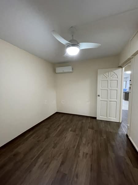 221 Serangoon Avenue 4, 221 Serangoon Avenue 4, 2 Bedrooms, 721 sqft, HDB Flat For Sale, by ZAC NG, 500199774 - Interior - PropertyGuru.com.sg