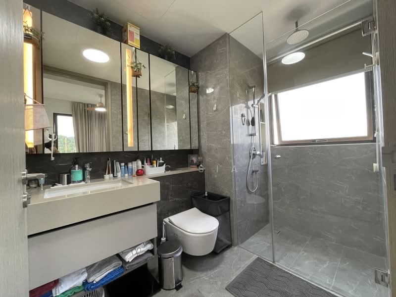 Dairy Farm Residences, 12 Dairy Farm Lane, 3 Bedrooms, 1,012 sqft, Condominium For Rent, by KC Sia, 500199780 - Bathroom - PropertyGuru.com.sg