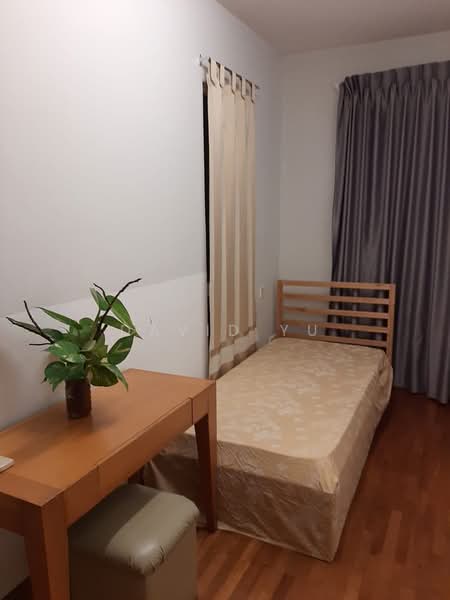 Burlington Square, 175 Bencoolen Street, Beach Road / Bugis / Rochor, Room Rental, 100 sqft, Apartment For Rent, by David Yu, 500199790 - Bedroom - PropertyGuru.com.sg