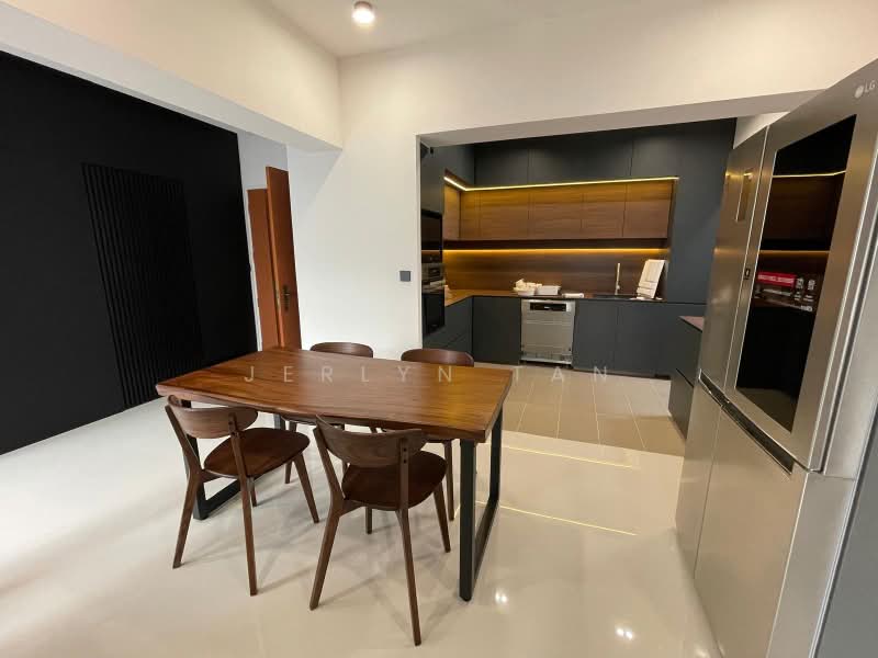 111A Alkaff Crescent, 111A Alkaff Crescent, 3 Bedrooms, 1,001 sqft, HDB Flat For Sale, by Jerlyn Tan, 500199797 - Kitchen - PropertyGuru.com.sg