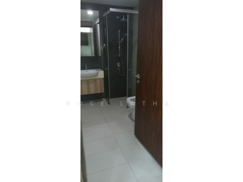 Natura @ Hillview, 20 Hillview Terrace, 2 Bedrooms, 527 sqft, Condominium For Rent, by Rose Latha, 500199804 - Bathroom - PropertyGuru.com.sg