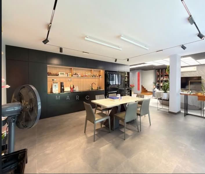 Seletar Hills Estate, Seletar Hills Drive, 5 Bedrooms, 5,000 sqft, Semi-Detached House For Sale, by Marcus Lim, 500199809 - Kitchen - PropertyGuru.com.sg