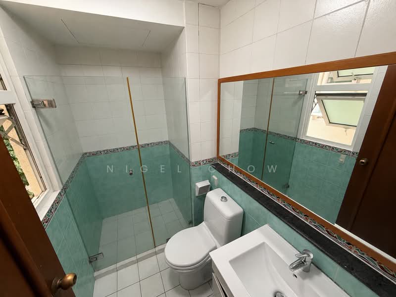 The Floravale, 228 Westwood Avenue, 3 Bedrooms, 1,324 sqft, Executive Condominium For Rent, by Nigel Chow, 500199811 - Bathroom - PropertyGuru.com.sg
