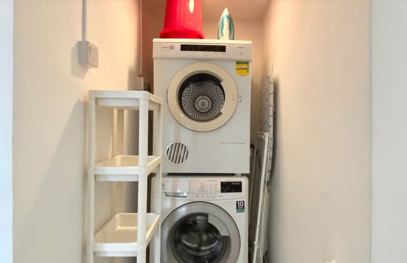 People's Park Complex, 1 Park Road, Room Rental, 150 sqft, Apartment For Rent, by June Ling, 500199833 - Interior - PropertyGuru.com.sg
