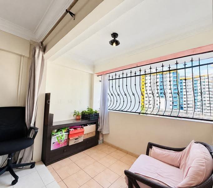 323 Sembawang Close, 323 Sembawang Close, Sembawang / Yishun, 3 Bedrooms, 1,292 sqft, HDB Flat For Sale, by DON SIDHU, 500199842 - Balcony - PropertyGuru.com.sg