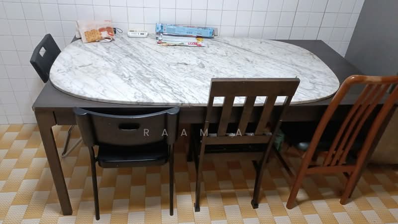 547 Ang Mo Kio Avenue 10, 547 Ang Mo Kio Avenue 10, 3 Bedrooms, 98 sqft, HDB Flat For Rent, by Raam A, 500199848 - Dining Room - PropertyGuru.com.sg