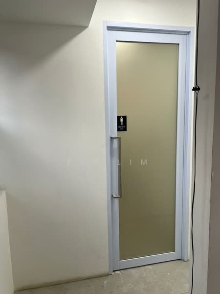 Leong Huat Building, , 2,562 sqft, Light Industrial (B1) For Rent, by Eve Lim, 500199851 - Interior - CommercialGuru.com.sg