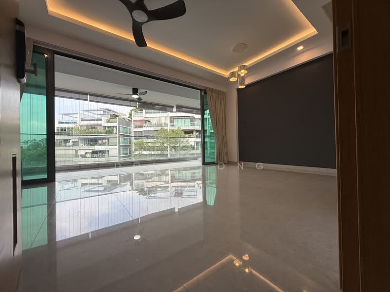 The Beverly, 45 Toh Tuck Road, 2 Bedrooms, 1,130 sqft, Apartment For Rent, by Dolly Ong, 500199859 - Balcony - PropertyGuru.com.sg