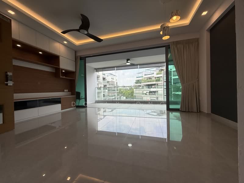 The Beverly, 45 Toh Tuck Road, 2 Bedrooms, 1,130 sqft, Apartment For Rent, by Dolly Ong, 500199859 - Living Room - PropertyGuru.com.sg