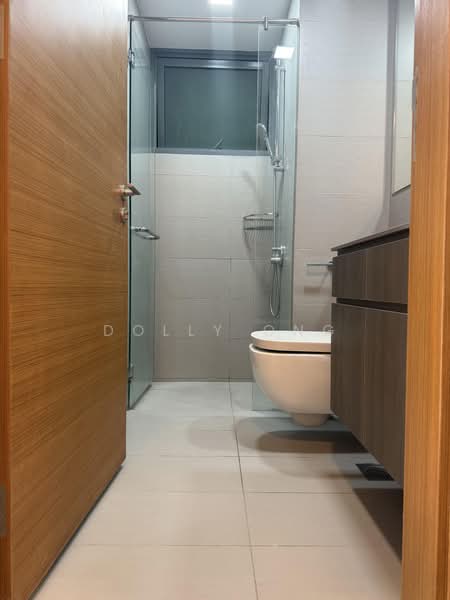 The Beverly, 45 Toh Tuck Road, 2 Bedrooms, 1,130 sqft, Apartment For Rent, by Dolly Ong, 500199859 - Bathroom - PropertyGuru.com.sg