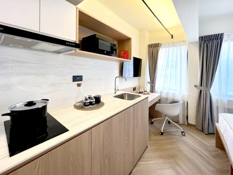 Coliwoo 75 Beach Road | Near Bugis MRT, SMU, LASALLE & Kaplan, , Studio, 160 sqft, Apartment For Rent, by Eddie Tork 戴先生, 500199872 - Kitchen - PropertyGuru.com.sg