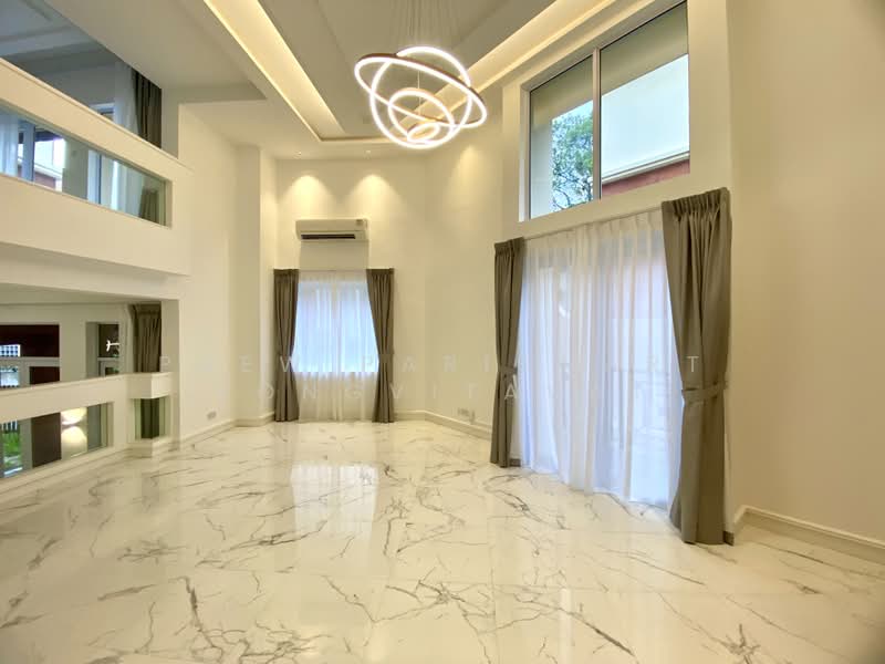 Chancery Lane, Chancery Lane, 5 Bedrooms, 4,000 sqft, Semi-Detached House For Rent, by Paew Parichart Vongvitavat, 500199877 - Living Room - PropertyGuru.com.sg