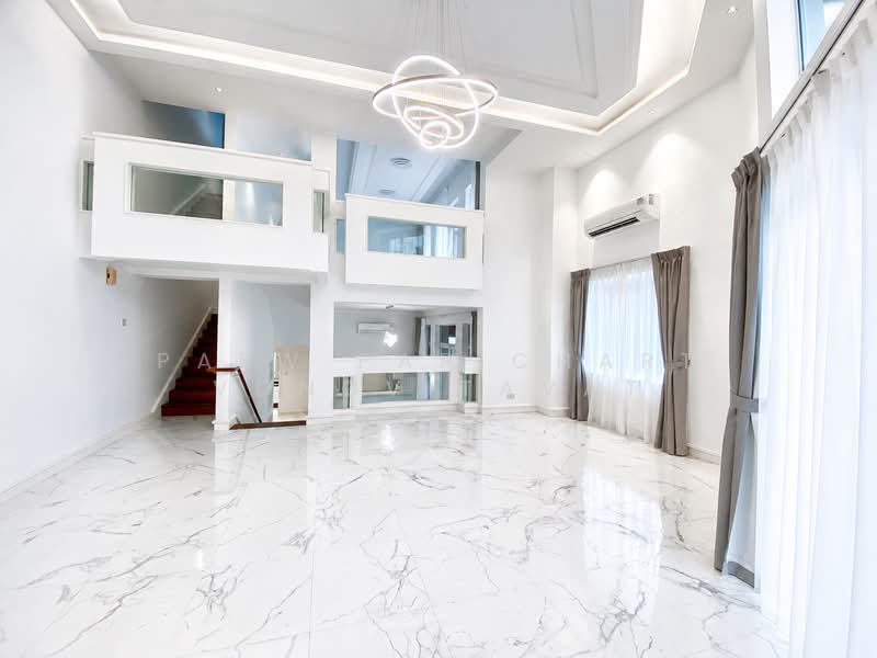 Chancery Lane, Chancery Lane, 5 Bedrooms, 4,000 sqft, Semi-Detached House For Rent, by Paew Parichart Vongvitavat, 500199877 - Living Room - PropertyGuru.com.sg