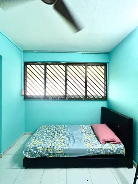 921 Jurong West Street 92, 921 Jurong West Street 92, Room Rental, 150 sqft, HDB Flat For Rent, by Sherlyn Wong, 500199887 - Bedroom - PropertyGuru.com.sg