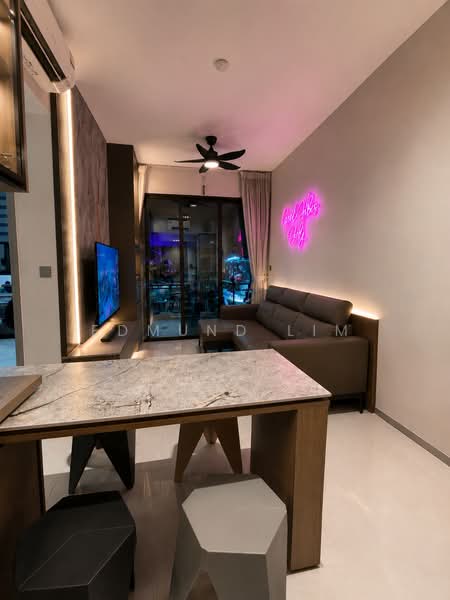 Dairy Farm Residences, 8 Dairy Farm Lane, 2 Bedrooms, 721 sqft, Condominium For Sale, by Edmund Lim, 500199890 - Living Room - PropertyGuru.com.sg