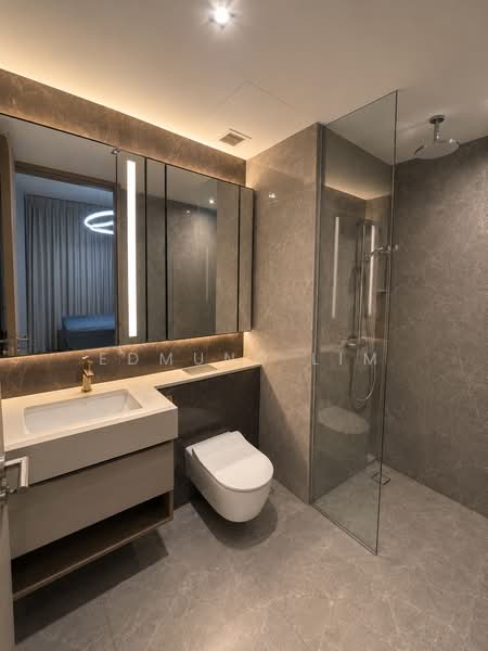 Dairy Farm Residences, 8 Dairy Farm Lane, 2 Bedrooms, 721 sqft, Condominium For Sale, by Edmund Lim, 500199890 - Master Bathroom - PropertyGuru.com.sg