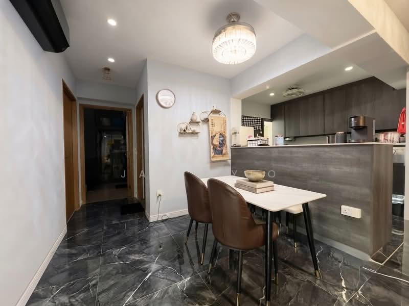 408B Northshore Drive, 408B Northshore Drive, 3 Bedrooms, 1,012 sqft, HDB Flat For Sale, by James Yeo, 500199891 - Dining Room - PropertyGuru.com.sg