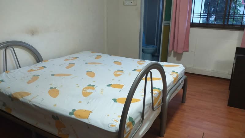 774 Yishun Avenue 3, 774 Yishun Avenue 3, Room Rental, 200 sqft, HDB Flat For Rent, by Liow Hai Ting, 500199898 - Bedroom - PropertyGuru.com.sg