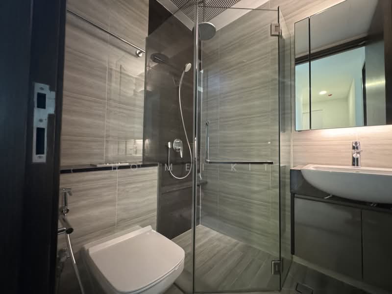 35 Gilstead, 35 Gilstead Road, 1 Bedroom, 474 sqft, Apartment For Sale, by Ho Mei Kit, 500199899 - Bathroom - PropertyGuru.com.sg