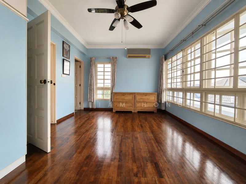 Sirat Place $1,4xx psf, Freehold 3-Storey Corner Terrace along a cul-de-sac, One of the Cheapest FH Corner-Terraces in Kovan, District 19, Hougang / Punggol / Sengkang, 5 Bedrooms, 2,620 sqft, Corner Terrace For Sale, by William Hong, 500199911 - Living Room - PropertyGuru.com.sg
