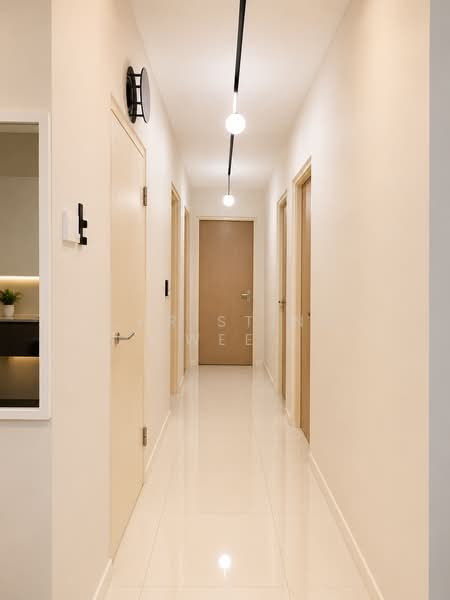 475A Upper Serangoon Crescent, 475A Upper Serangoon Crescent, 4 Bedrooms, 1,205 sqft, HDB Flat For Sale, by Christine Wee, 500199913 - Corridor - PropertyGuru.com.sg