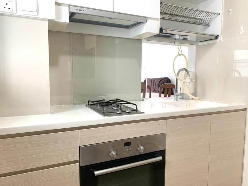 A Treasure Trove, 58 Punggol Walk, 2 Bedrooms, 775 sqft, Condominium For Rent, by Charlene Puah, 500199914 - Kitchen - PropertyGuru.com.sg