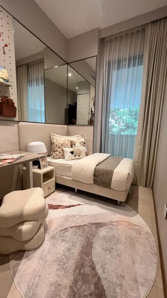 Concourse Skyline, 300 Beach Road, 4 Bedrooms, 4,069 sqft, Condominium For Sale, by John Lee, 500199921 - Bedroom - PropertyGuru.com.sg