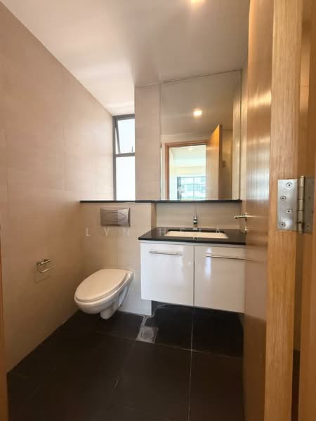 Atrium Residences, 1 Lorong 28 Geylang, 4 Bedrooms, 1,227 sqft, Apartment For Rent, by Lyn Hsia, 500199923 - Bathroom - PropertyGuru.com.sg