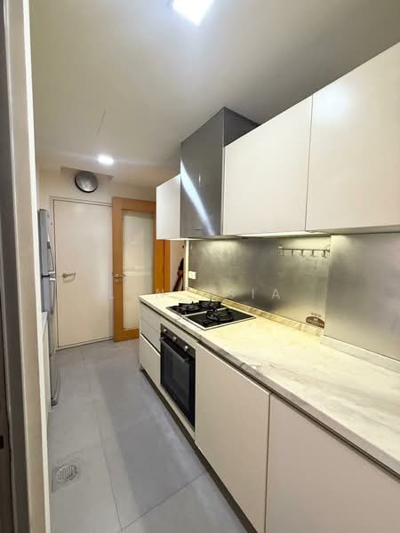 Atrium Residences, 1 Lorong 28 Geylang, 4 Bedrooms, 1,227 sqft, Apartment For Rent, by Lyn Hsia, 500199923 - Kitchen - PropertyGuru.com.sg