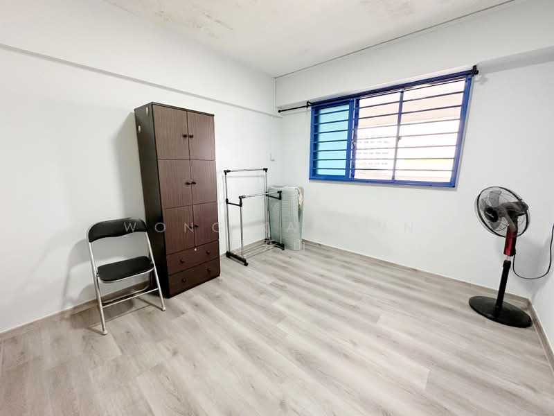 412 Saujana Road, 412 Saujana Road, 3 Bedrooms, 904 sqft, HDB Flat For Sale, by Wong Kai Sun 黄开山, 500199924 - Bedroom 3 - PropertyGuru.com.sg