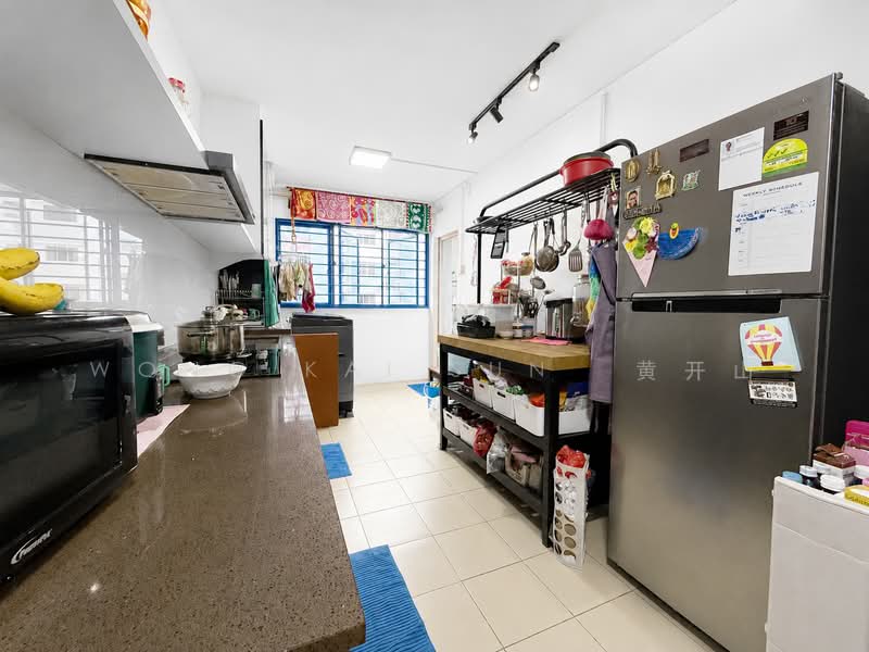 412 Saujana Road, 412 Saujana Road, 3 Bedrooms, 904 sqft, HDB Flat For Sale, by Wong Kai Sun  黄开山, 500199924 - Kitchen - PropertyGuru.com.sg