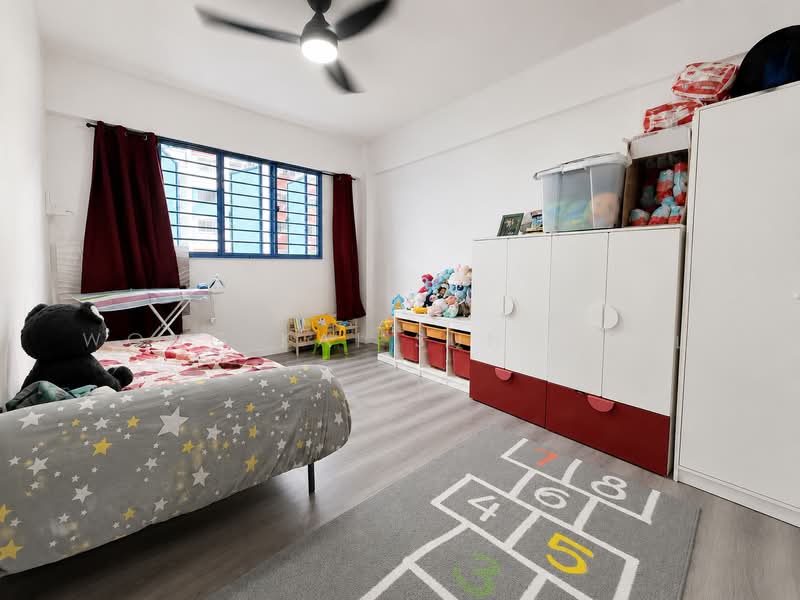 412 Saujana Road, 412 Saujana Road, 3 Bedrooms, 904 sqft, HDB Flat For Sale, by Wong Kai Sun  黄开山, 500199924 - Bedroom 2 - PropertyGuru.com.sg