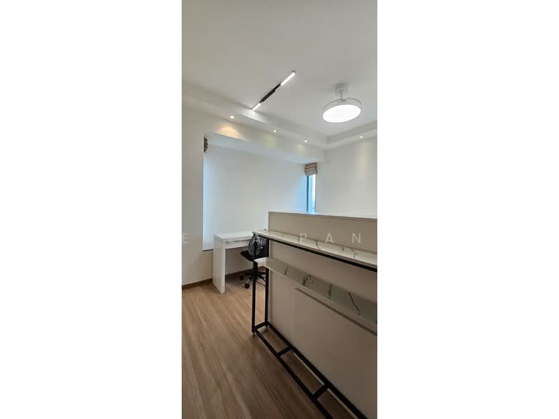 Lakeholmz, 82 Corporation Road, Room Rental, 110 sqft, Condominium For Rent, by Ella Pan, 500199933 - Study - PropertyGuru.com.sg