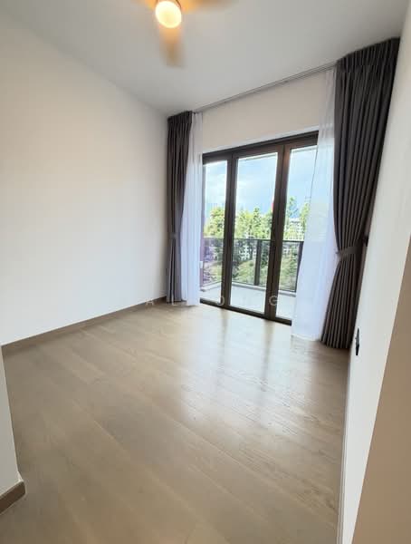 The Landmark, 173 Chin Swee Road, 4 Bedrooms, 1,141 sqft, Condominium For Sale, by Kal Ong, 500199935 - Balcony - PropertyGuru.com.sg