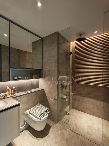 Dunearn House, 766 Dunearn Road, 3 Bedrooms, 947 sqft, Condominium For Sale, by Maisyarah Rahmad, 500199936 - Bathroom - PropertyGuru.com.sg