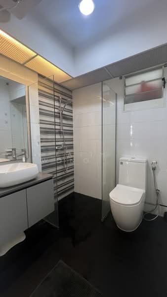 617C Punggol Drive, 617C Punggol Drive, 3 Bedrooms, 1,216 sqft, HDB Flat For Sale, by Faith Wong 王蕙蕙, 500199937 - Bathroom - PropertyGuru.com.sg