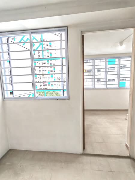 173 Lorong 1 Toa Payoh, 173 Lorong 1 Toa Payoh, 2 Bedrooms, 710 sqft, HDB Flat For Sale, by Kenny Tan, 500199941 - Interior - PropertyGuru.com.sg