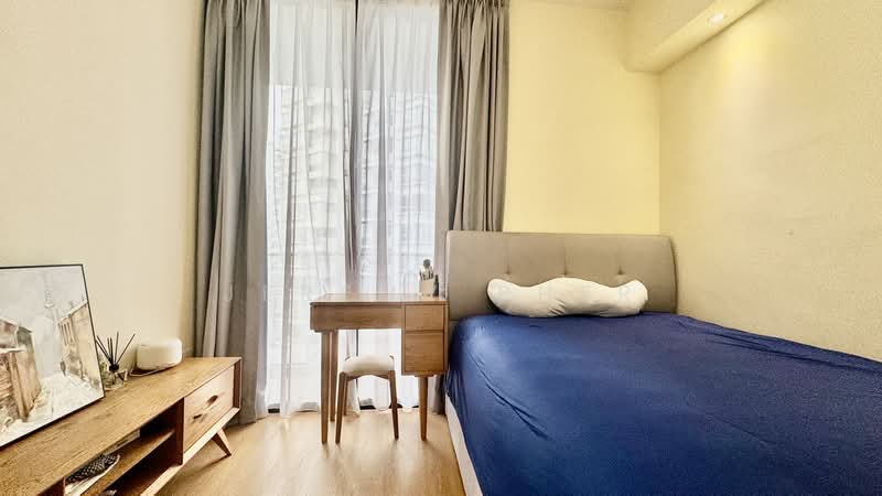 Fulcrum, 33 Fort Road, 2 Bedrooms, 710 sqft, Condominium For Sale, by Jeremy Pher, 500199944 - Bedroom - PropertyGuru.com.sg