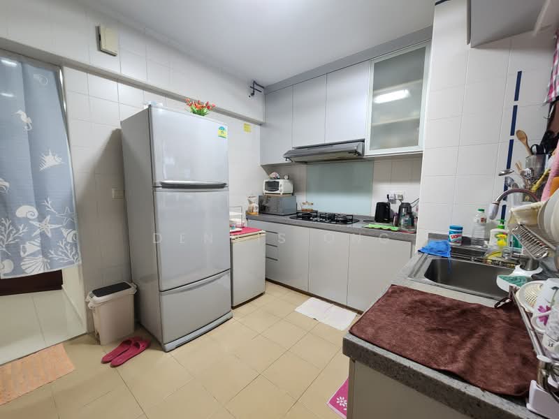 339B Kang Ching Road, 339B Kang Ching Road, 3 Bedrooms, 1,205 sqft, HDB Flat For Sale, by Dennis Ong, 500199947 - Kitchen - PropertyGuru.com.sg