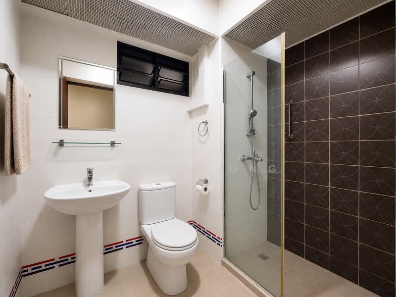 339B Kang Ching Road, 339B Kang Ching Road, 3 Bedrooms, 1,205 sqft, HDB Flat For Sale, by Dennis Ong, 500199947 - Bathroom - PropertyGuru.com.sg