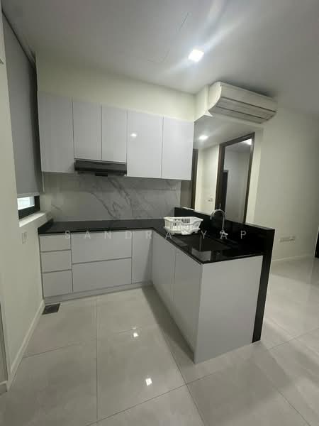 One Eighties Residences, 186 Joo Chiat Terrace, 2 Bedrooms, 635 sqft, Apartment For Rent, by Sandra Yap, 500199958 - Kitchen - PropertyGuru.com.sg