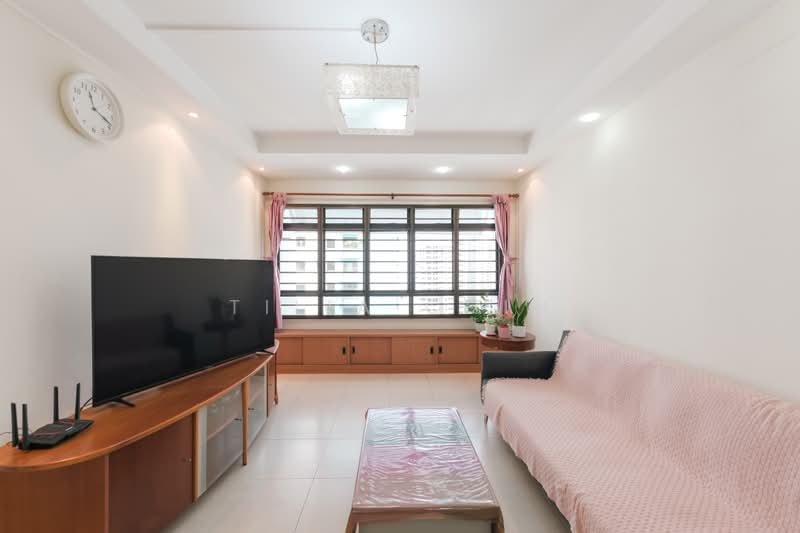 538 Jelapang Road, 538 Jelapang Road, 3 Bedrooms, 1,076 sqft, HDB Flat For Sale, by Tilia Chin, 500199961 - Living Room - PropertyGuru.com.sg