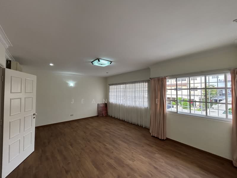 Sea breeze Avenue, Sea breeze avenue, 5 Bedrooms, 2,200 sqft, Terraced House For Sale, by Jean Loke, 500199964 - Living Room - PropertyGuru.com.sg