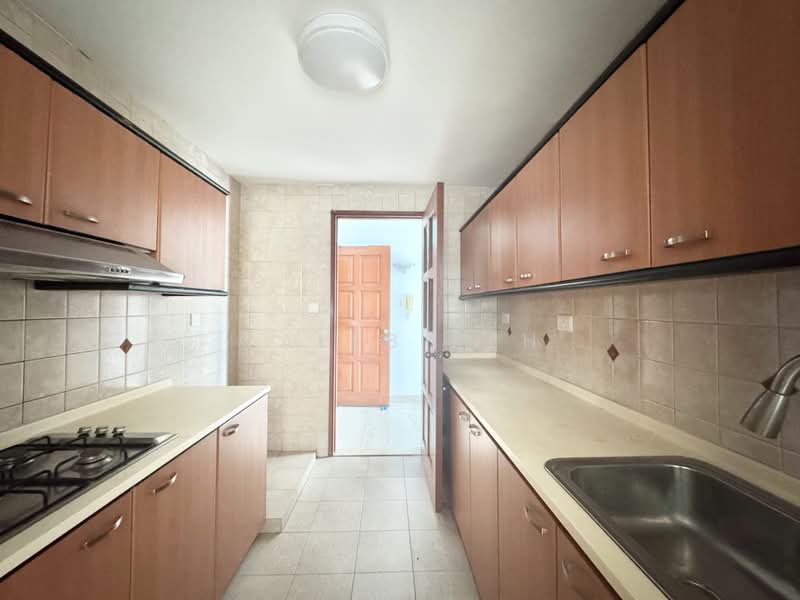 Simsville, 6 Geylang East Avenue 2, 2 Bedrooms, 969 sqft, Condominium For Rent, by Caleb Peh, 500199967 - Kitchen - PropertyGuru.com.sg